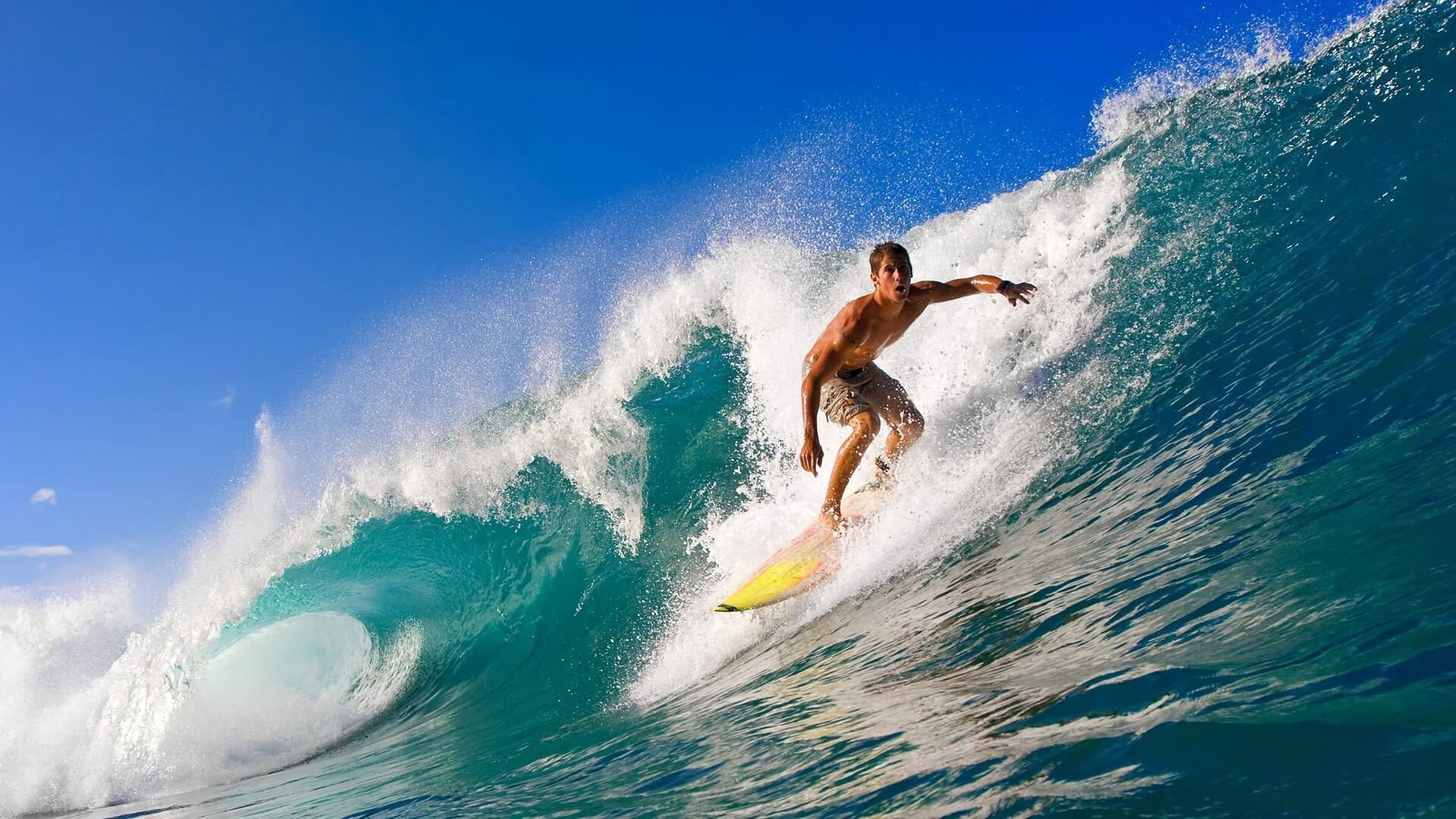 萨默·麦金托什赛后感谢家人和教练，麦金托什还是马金托什